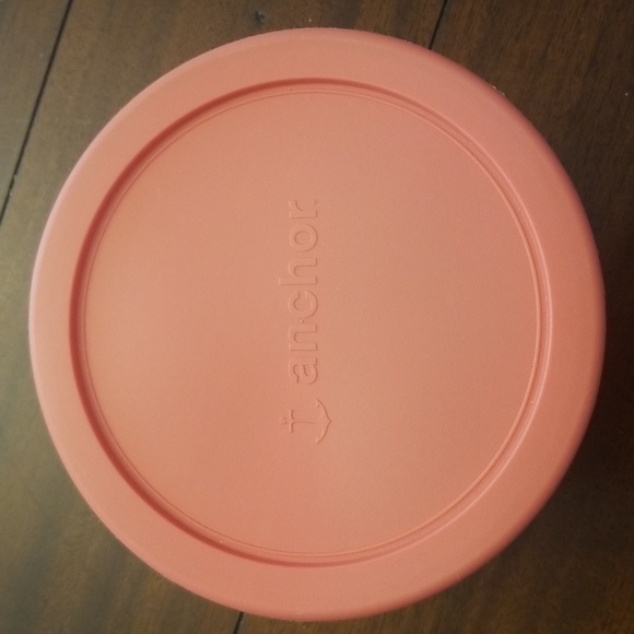 New Anchor Hocking Halloween storage bowl with lid. - Picture 2 of 5